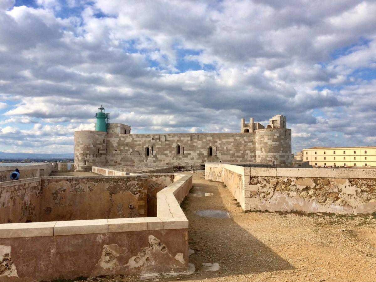 דירות סירקוזה Domus Ottavia In Ortigia מראה חיצוני תמונה