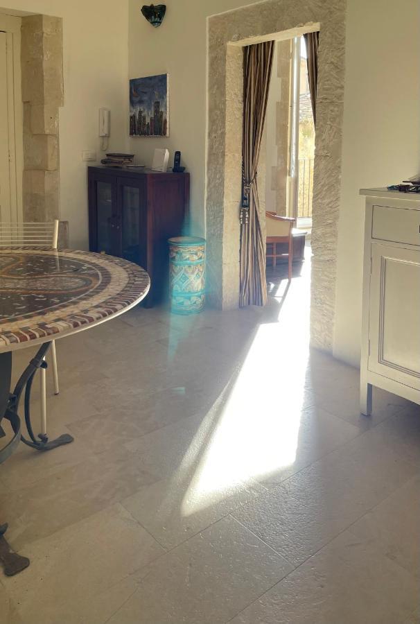 דירות סירקוזה Domus Ottavia In Ortigia מראה חיצוני תמונה